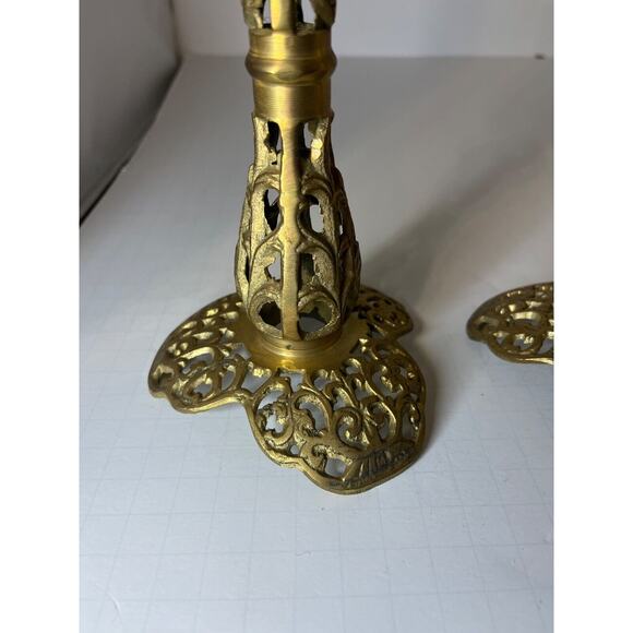 Vintage Brass Filigree Candlestick Holder Victorian Style - Picture 4 of 6